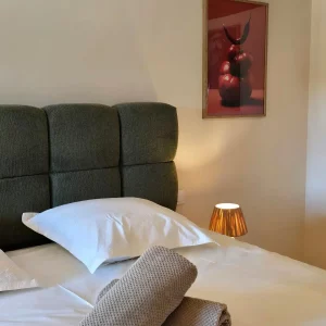 05-gite-oppede-chambre-cosy