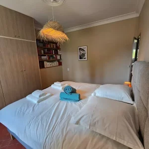 33-gite-oppede-chambre-grand-lit